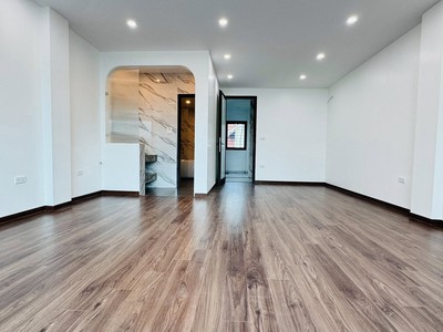 Bán nhà phố vũ xuân thiều 60m2, 7t, mt5.1m, vỉa hè, 2 mặt ngõ thông ô tô tránh - 21 tỷ 4