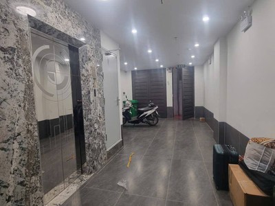 Tòa ccmn 10 phòng yên hòa, cầu giấy 55/60m 7 tầng, doanh thu  60tr, chỉ 15.6 tỷ 2