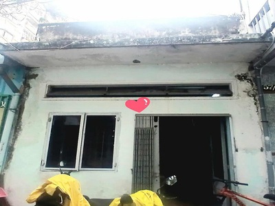 Bán nhà hxh nhỏ trần nhân tôn, p9, q5, 50m2, 2 tầng, giá rẻ. 0