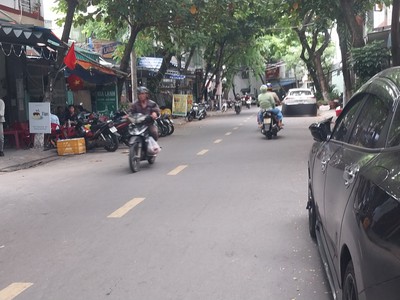 5.x tỷ mặt tiền mai am, đường 8m, gần chợ đống đa, công viên, 51m2, mê lửng 3