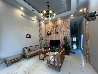 Nhà 5x30, gần chợ tân mai, đường nhựa 6m thông giá sốc chỉ 4tỷ550 0