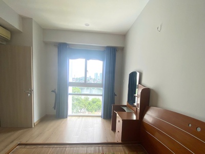 Cho thuê căn hộ 2PN đẹp view hồ Nam Đồng - Hồ Đắc Di 3