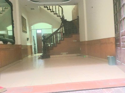 Cho thuê tầng 1 làm kho, văn phòng, cửa hàng tại khu đô thị mới đại kim - định công 1