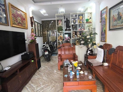 Bán nhà ngọc thụy 38m 7 tầng thang máy ô tô thông 12 tỷ 0