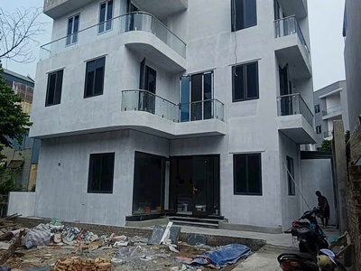 Long biên - bán biệt thự 4 tầng xây mới - full công năng giá nhỉnh 9 tỷ 0