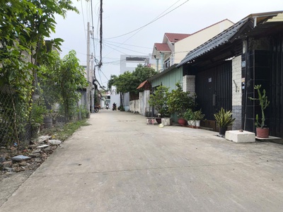 Bán nhà 2 tầng 4 x 19,5m  3pn hẻm xe tải   trung chánh, hóc môn shr giá chỉ 4,5 tỷ tl 3