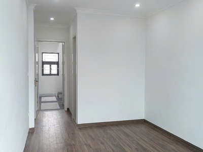 Siêu phẩm 7 tầng thang máy - long biên chỉ nhỉnh 10 tỷ 4