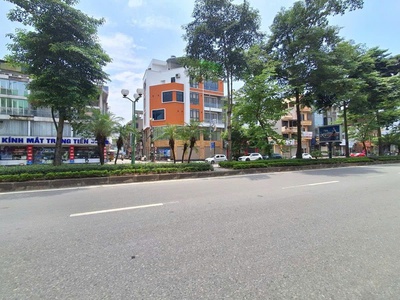 Bán nhà mặt phố ngô gia tự,  vỉa hè đá bóng, kinh doanh đỉnh - long biên hà nội 2