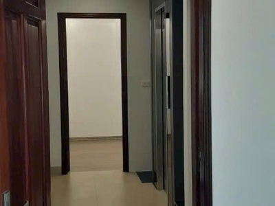 Bán nhà 5 tầng dt 46m2, mt 4.9m, gía 11 tỷ ngõ thông - kinh doanh - oto qua nhà 1