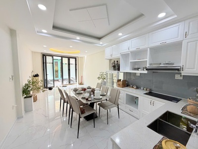 Nhà 5 tầng - hxh - nơ trang long -tặng full nội thất - bình thạnh - 4pn lớn - gấp bán 10.59 tỷ - tl 3