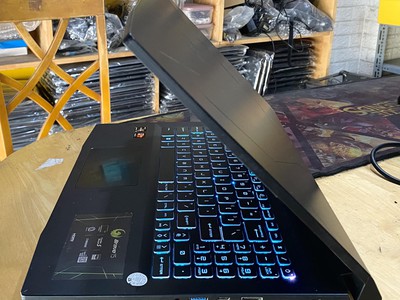 Laptop MSI Bravo 15 Ryzen 5-5600H Ram 16GB SSD 512GB 2 VGA Rời Radeon RX 5500M Màn 15.6 Full HD 3