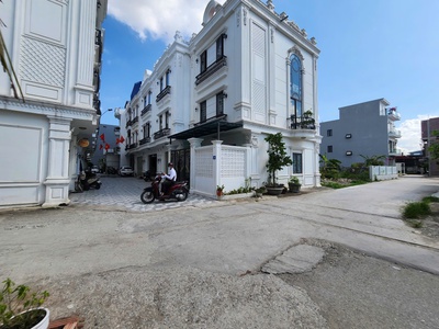 Cần Bán Lô đất đẹp ngay cạnh chung cư Quỳnh Hoàng 4