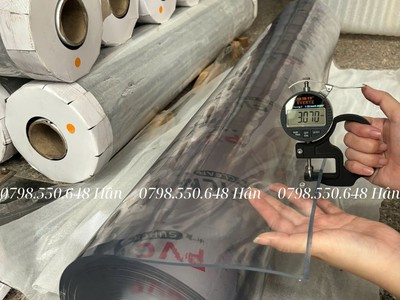 Màng nhựa PVC dẻo dày 3mm là loại vật liệu nhựa PVC trong suốt 0