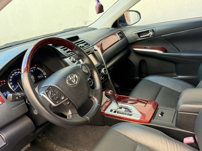 Camry 2.5 Q sx 2014 một chủ odo 9v6 3