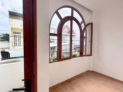 Nhà phố 1 trệt 1 lầu - Gần kcn cầu tràm - Khu dân cư sầm uất - Giá chỉ 2 tỷ 4 9