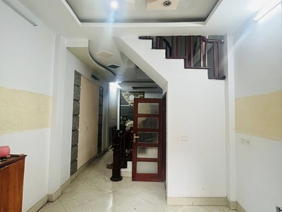 Nhà Yên Hòa - Phân Lô 3 Gác Tránh- 2 Nhà Ra Phố - Ngõ Thông Kinh Doanh 0