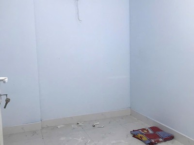 Tầng trệt chung cư nguyễn bá tòng 47m2, vuông   tân bình ss 3