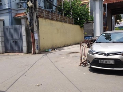 Liên mạc nhà mới kính kong xách vali ở luôn 31m2, 5 tầng ô tô đỗ cửa 0