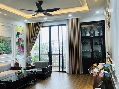 Nhà 2 mặt thoáng thụy phương 41m2, 5t, ô tô tránh 2