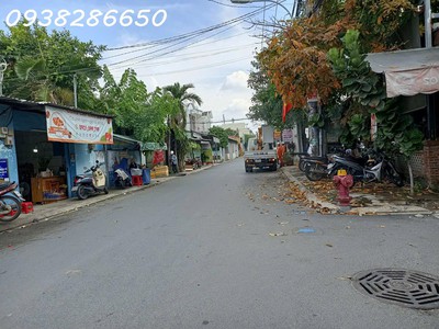 Quận 12   hẻm xe hơi tch 34, nhà 2 tầng shr, lô góc 3 mặt thoáng, dt: 69m2. giá : 5.190 tỷ. tl... 0
