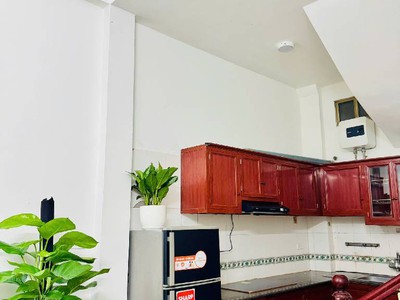 Nhà phân lô - cách ô tô vài bước chân - 2 thoáng trước sau  5 tầng   28/30m2   8,25 tỷ 2