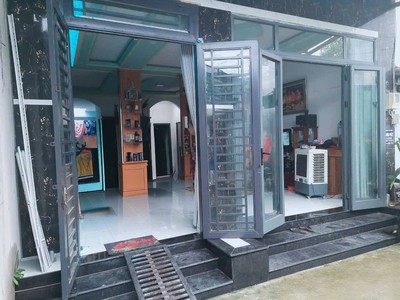 Nhà cấp 4 158m2 hxh ngang 9m lý tưởng. gần trường học phan đăng lưu, gần chợ thới tứ thới tam thôn 0