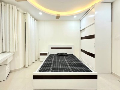 Nhà hxh đường đoàn thị điểm quận phú nhuận phường 1 cũ. 2