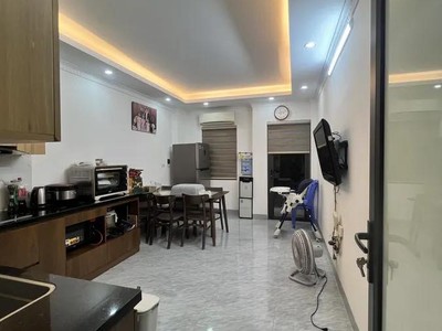 Bán nhà thạch bàn siêu hiếm 37m2, 6 tầng, ô tô dừng đỗ trước nhà, full nội thất - 8.x tỷ 2