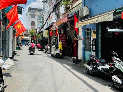 Bán nhà hxh nguyễn oanh, gò vấp, dt 32m2, 3 tầng, 3 phòng ngủ, hẻm to, vị trí đẹp, nhỉnh 6 tỷ 4