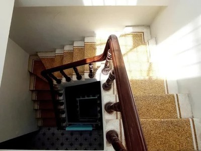 Bán nhà yên lãng trung tâm đống đa - nhà 2 mặt thoáng - ngõ ô tô đỗ cửa - sổ vuông vắn - siêu hiếm 2