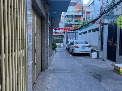 Nhà trung tâm quận 7- 3,8 tỷ- mặt tiền hẻm xe hơi 5m - ngang 4m - nguyễn thị thập 4