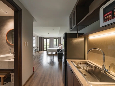 Bán tòa apartment 8 tầng ô tô tránh hoàng quốc việt- nghĩa đô - 160m2 - 69 tỷ 1