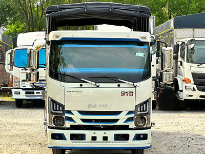 Xe tải isuzu qrk 210 tải 1.9 - 2.2 tấn nhỏ gọn, bền bỉ 3