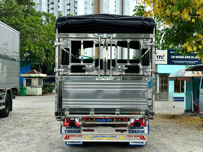 Xe tải isuzu qrk 210 tải 1.9 - 2.2 tấn nhỏ gọn, bền bỉ 4