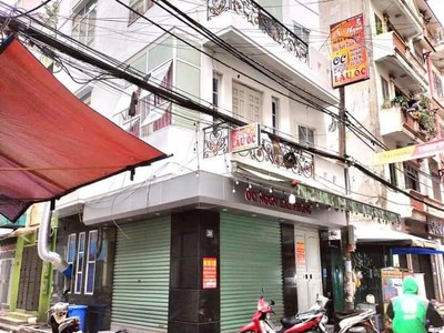 Bán nhà gần học viên tài chính - dt61m2 - mt5.6m - 4 tầng - lô góc - ngõ ô tô tránh 1