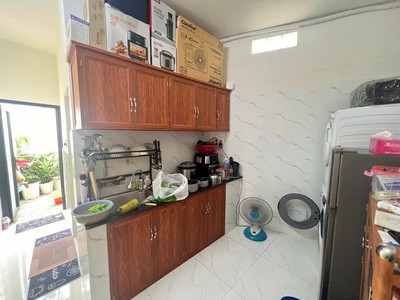 Hẻm xe hơi   vào tận cửa, sạch sẽ   an ninh   hàng xóm thân thiện giá chỉ 4,5 tỷ. 1