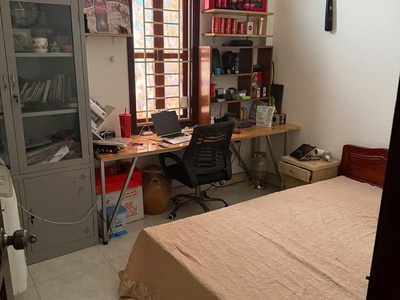 Căn góc bà triệu, nhà đẹp dân xây , 15m ra oto , sát mặt phố, cạnh trường học và bãi gửi oto. 1