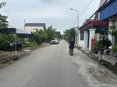 Bán siêu phẩm mặt đường Cát Khê   Tràng Cát dt 93m2 đường nhựa 8m thông thẳng ra dự án Vin. 0