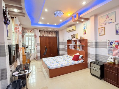 Nhà mặt tiền kinh doanh siêu vip trần hưng đạo tân phú 88m2,5 tầng nhỉnh 16 tỷ 2