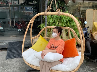 Ghế xích đu đôi mây 4
