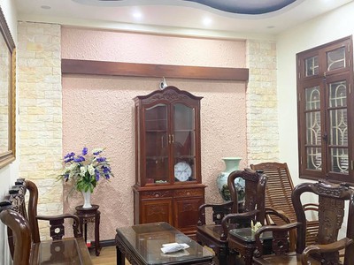 Bán nhà Phùng Khoang, dân xây kiên cố, ngõ thông tứ phía, gần ô tô, 35m2, 8.4 tỷ 0