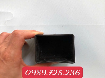 Giải pháp bảo vệ đầu sắt hộp vuông 50mm và thẩm mỹ tối ưu 4