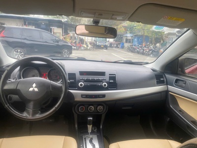 Chính chủ bán xe MITSUBISHI LANCER sản xuất năm 2009 0
