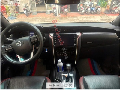 Cần bán TOYOTA FORTUNER 2.4G 4x2 at legender   đời  2021 1