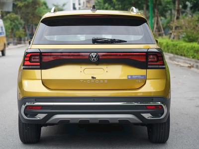 Volkswagen  T-Cross bản Luxury 4