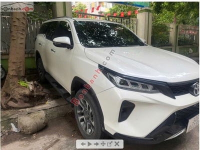 Cần bán TOYOTA FORTUNER 2.4G 4x2 at legender   đời  2021 4
