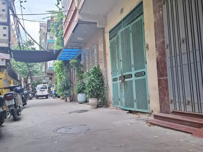 Bán nhà Tây Sơn, Đống Đa, 37m , 5 tầng, mặt tiền 3.5m, giá 12.9 tỷ 0