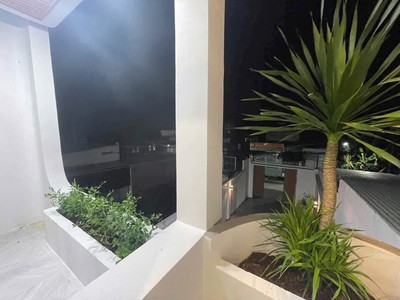 Nhà 1 trệt 1 lầu   Kiến trúc hiện đại, diện tích 100m , giá chỉ 2 tỷ 4 1