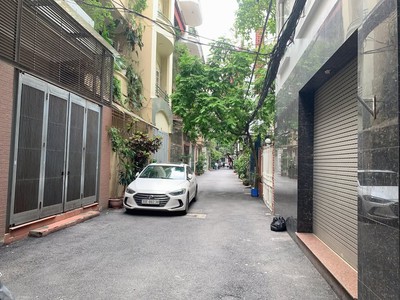Nhà Nguyễn Khang - Phân Lô Oto Tránh - 2 Nhà Ra Phố - Ngõ Thông Kinh Doanh 0