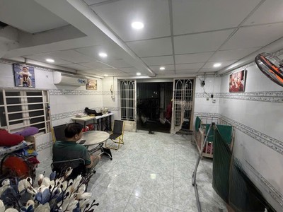 Giảm 100tr  nhà vuông shr 2 tầng 36m2   quốc lộ 13 cũ thủ đức s 0